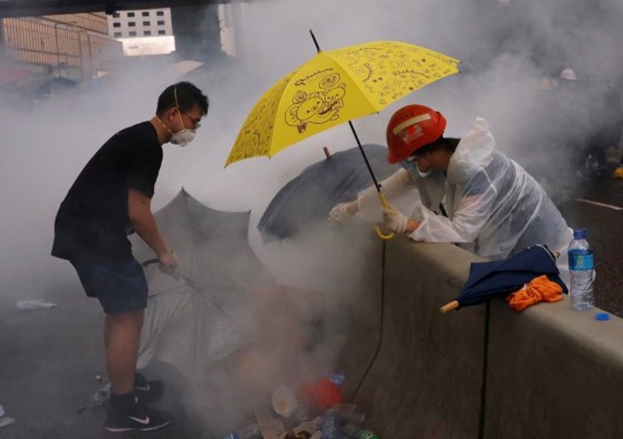 Çin-ABD geriliminde Hong Kong da karıştı