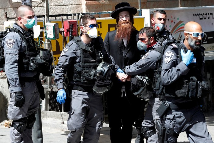İsrail'de koronavirüs vakaları 2 bin 369'a yükseldi