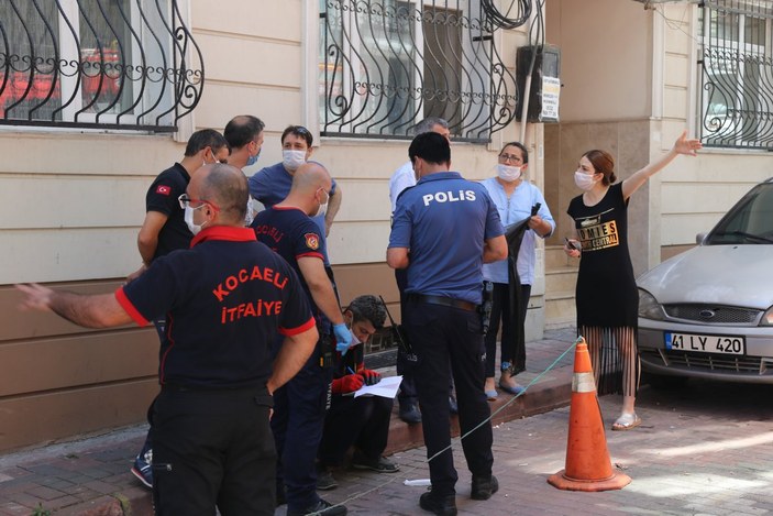 Kocaeli'deki ceset kokusu mahallelide panik yarattı