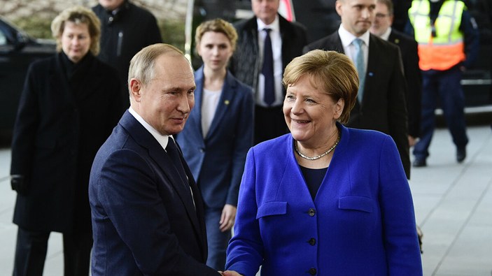 Merkel ve Putin Ukrayna, İran ve Libya'yı görüştü