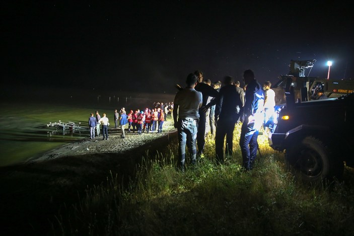 Van'da keşif uçağı düştü: 7 polis şehit