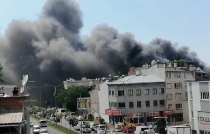 Bursa'da tekstil fabrikasında yangın çıktı