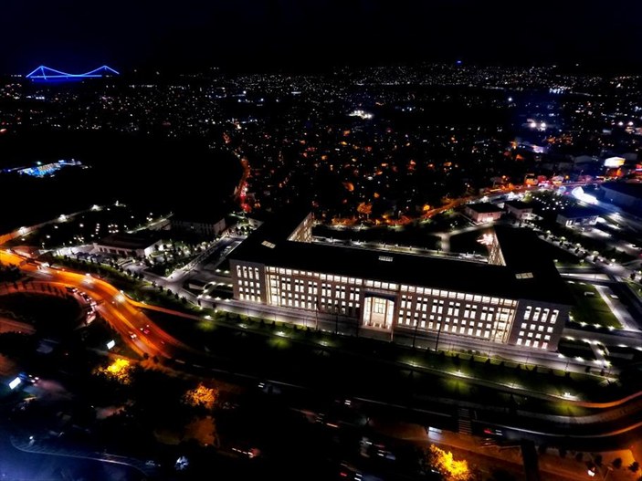 MİT'in İstanbul'daki yeni hizmet binası açıldı