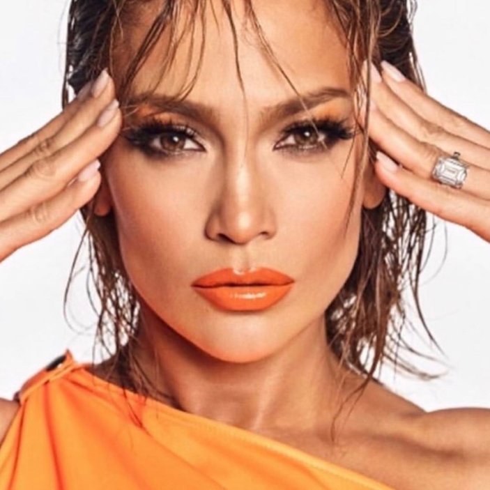 Jennifer Lopez Den Makyajsız Paylaşım