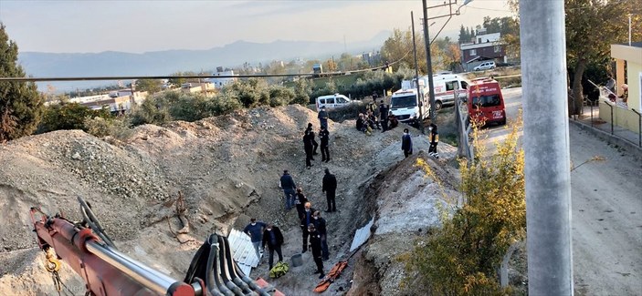 Adana'da 2 işçi göçük altında kaldı