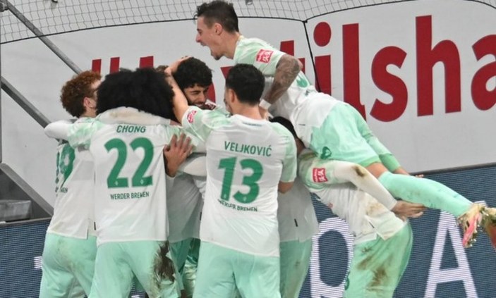 Eren Dinkçi, ilk maçında Werder Bremen'e 3 puan kazandırdı