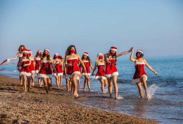 Antalyalı Noel annelerden sağlık mesajı