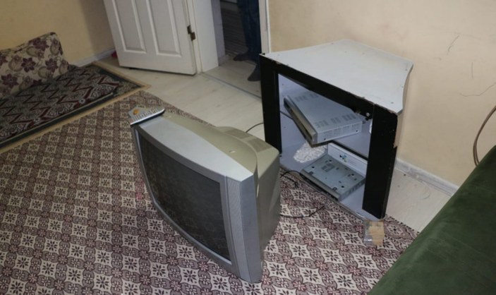 Gaziantep'te üzerine televizyon düşen bebek hayatını kaybetti