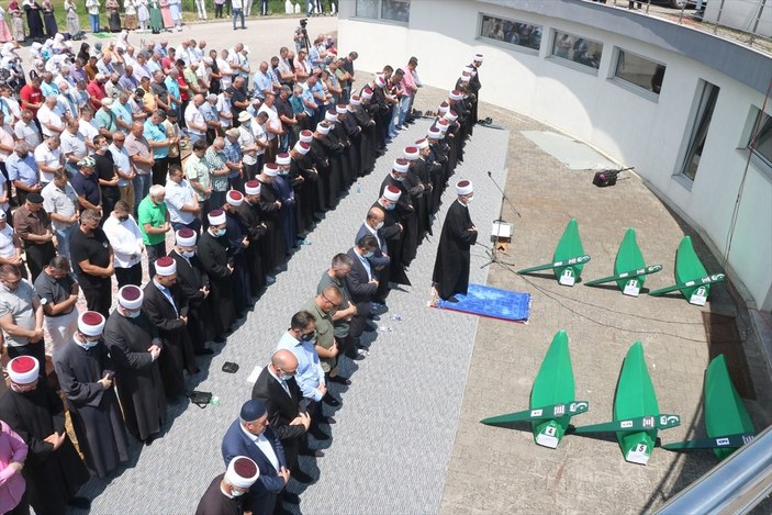 Bosna Savaşı'nın 6 kurbanı daha toprağa verildi