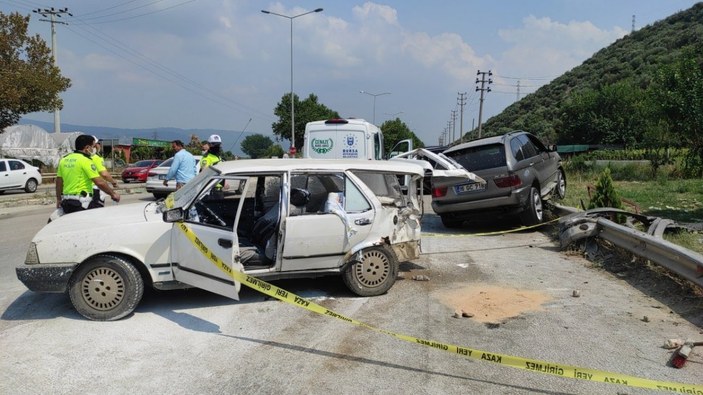 Bursa'da feci kaza: Araçtan fırlayarak öldü