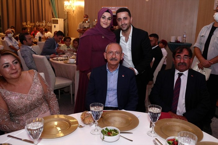 Kemal Kılıçdaroğlu Ankara Keçiören'de bir düğüne katıldı
