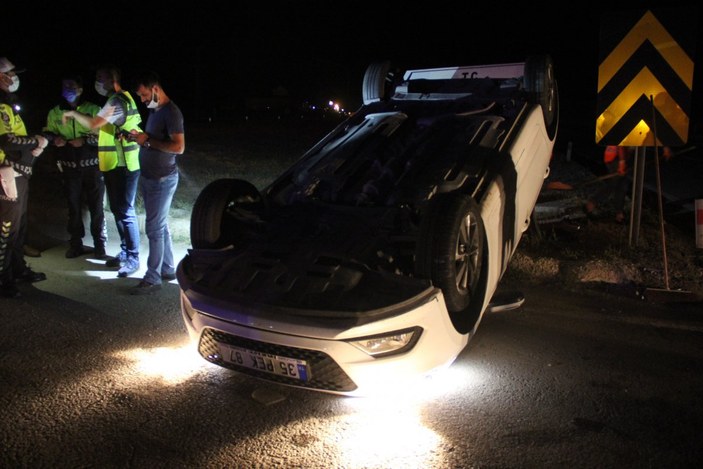 Sivas'ta kaza: 8 yaralı