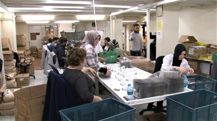 Ümraniye'de 10 bin adet led ampulü çalan hırsızlar, 80 bin liralık vurgun yaptı
