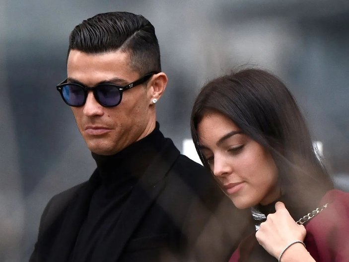 Cristiano Ronaldo: Oğlumu kaybettiğim anı unutamıyorum
