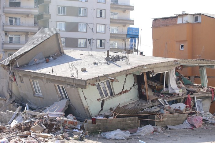 Nurdağı Belediye Başkanı Ökkeş Kavak deprem soruşturması kapsamında tutuklandı