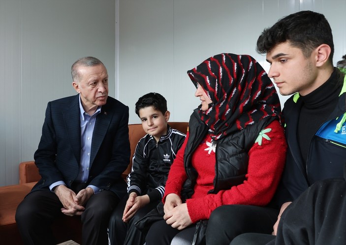 Cumhurbaşkanı Erdoğan: Deprem bölgesini inşa etmek bize nasip olacak