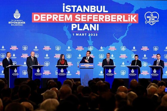 İBB Başkanı Ekrem İmamoğlu, İstanbul Deprem Seferberlik Planı'nı açıkladı