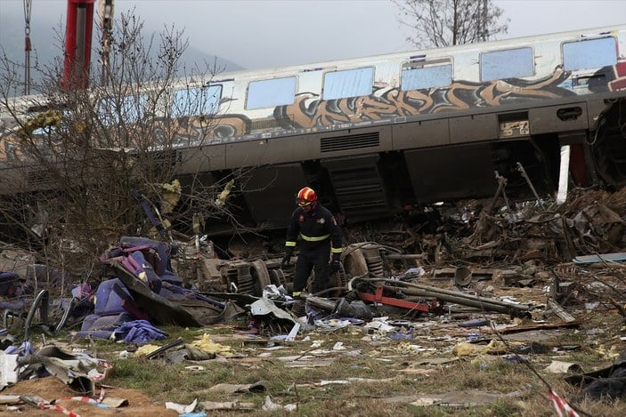 Yunanistan'daki tren kazasında can kaybı 42'ye çıktı