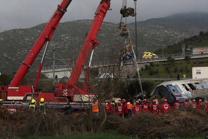 Yunanistan'daki tren kazasında can kaybı 42'ye çıktı