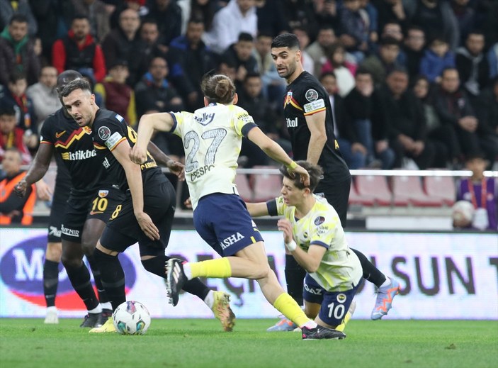 Fenerbahçe, Kayserispor'u iki golle geçti