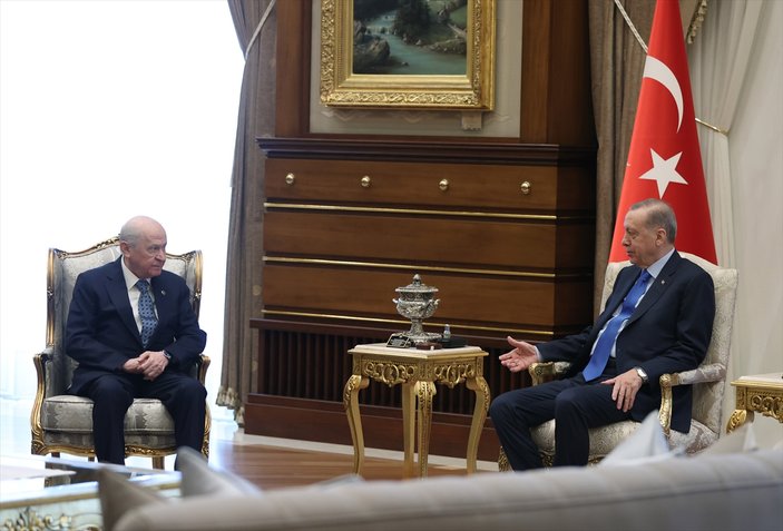 Külliye'de önemli görüşme! Cumhurbaşkanı Erdoğan, Devlet Bahçeli'yi ağırlıyor