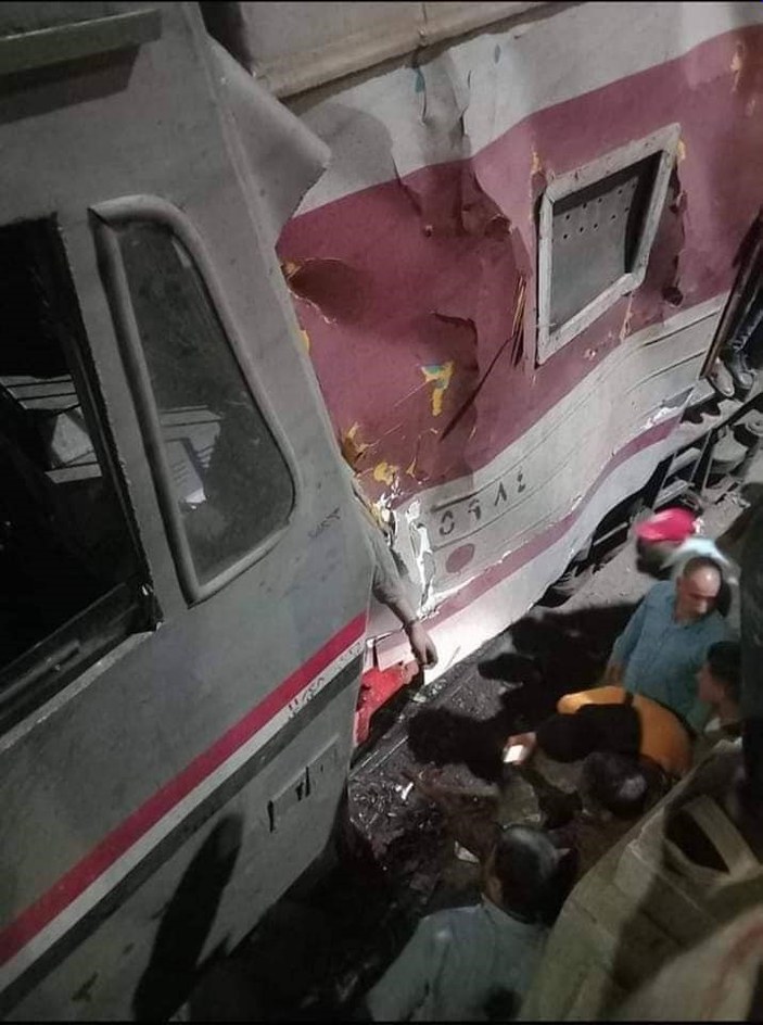 Mısır''da tren kazası: 4 ölü 23 yaralı