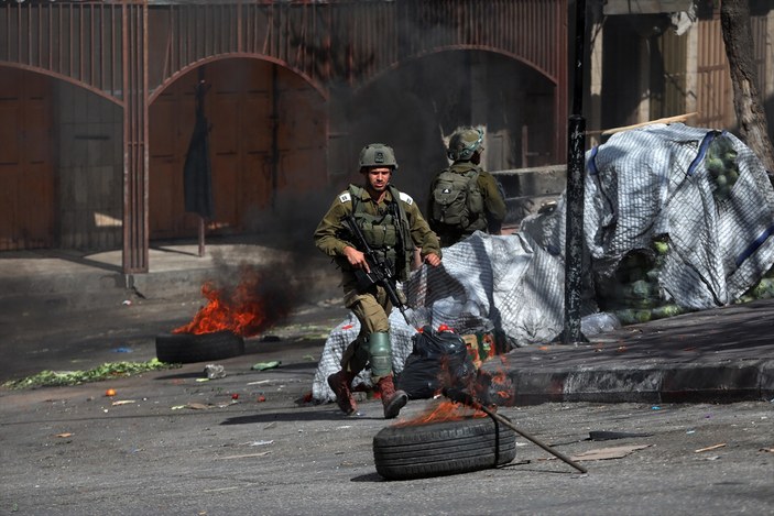 İsrail güçleri, Cenin'e düzenlediği baskında 3 Filistinliyi öldürdü