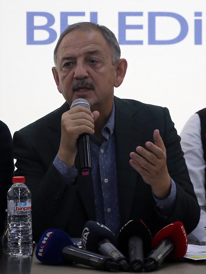AK Parti Genel Başkan Yardımcısı Mehmet Özhaseki: AK Partili 807 belediyeden 250'si deprem bölgesinde