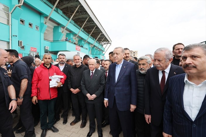 Cumhurbaşkanı Erdoğan Kırıkhan'da: Beraber yeni bir geleceği inşa edeceğiz