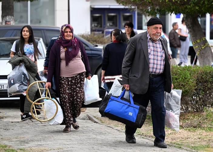 Süheyla Sultan gemisi İskenderun'da depremzedeleri ağırlamaya başladı