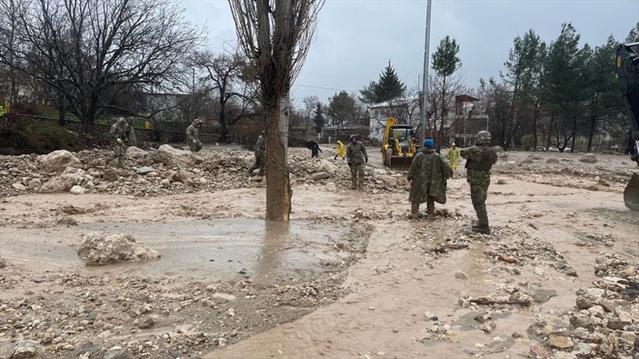 Devlet Bahçeli'den sel felaketi paylaşımı: Hiçbir felaket tarihi yürüyüşümüzü sekteye uğratamayacak