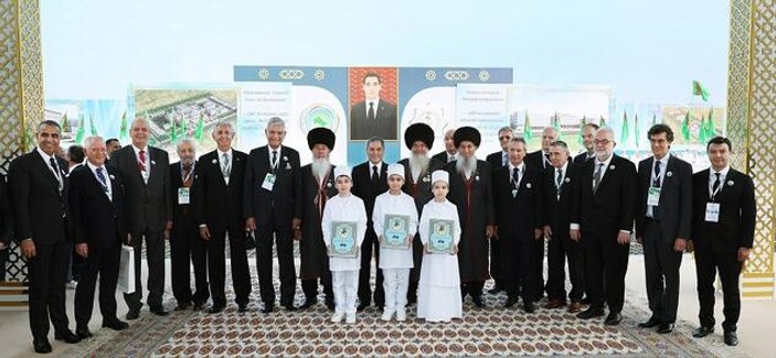 Türkmenistan'ın milli liderinden Türkiye'ye dayanışma mesajı