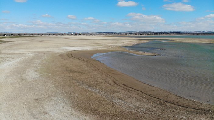 Büyükçekmece Baraj Gölü'nde su kaybı artıyor
