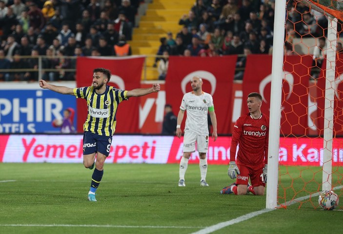 Fenerbahçe, Alanyaspor deplasmanında galip geldi