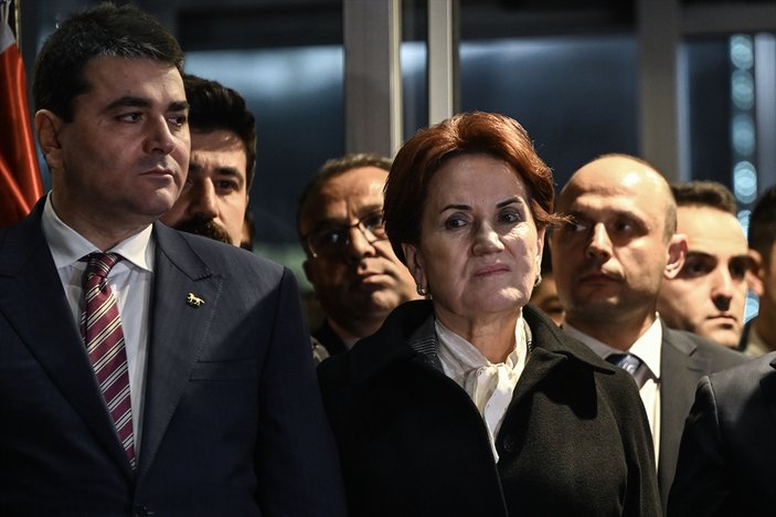 Pervin Buldan'ın Kemal Kılıçdaroğlu ile basın toplantısındaki mutluluğu