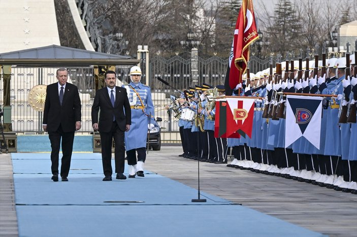 Cumhurbaşkanı Erdoğan, Irak Başbakanı es-Sudani'yi resmi törenle karşıladı
