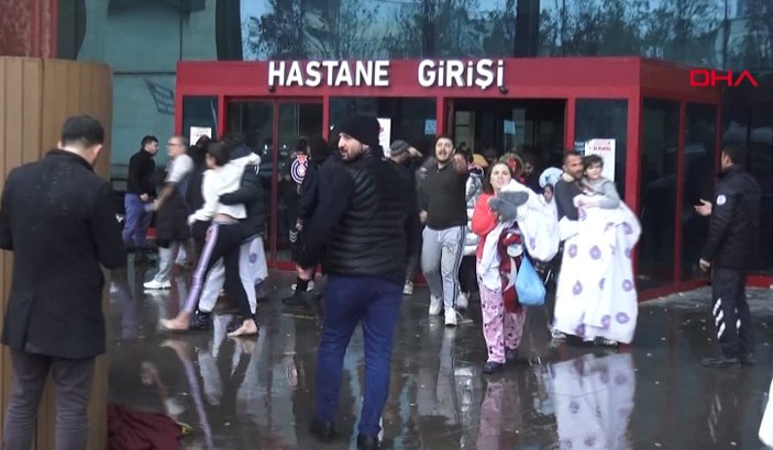 Kahramanmaraş'ta depremzedelerin getirildiği hastanede ikinci deprem anları