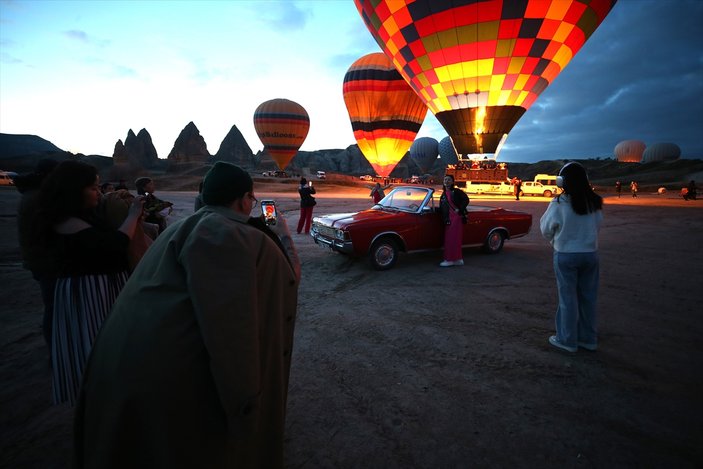 Kapadokya'ya bahar geldi! Sıcak hava balon turu yeniden başladı