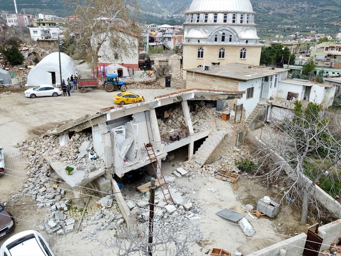 Hatay'da fay hattının geçtiği köyün y