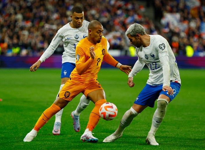 Fransa, Hollanda'yı 4-0 mağlup etti