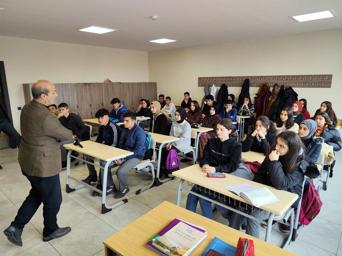 Depremin vurduğu Malatya'da, 12 bin 309 öğrenci dersbaşı yaptı #1