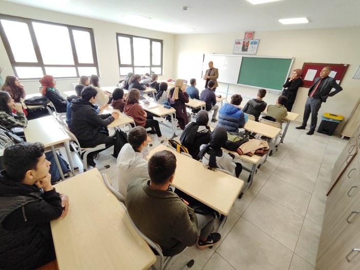 Depremin vurduğu Malatya'da, 12 bin 309 öğrenci dersbaşı yaptı #2