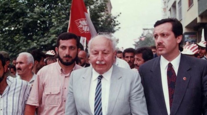 Fatih Erbakan: Merhum Erbakan Hocamızın makamında oturuyorsun dediler