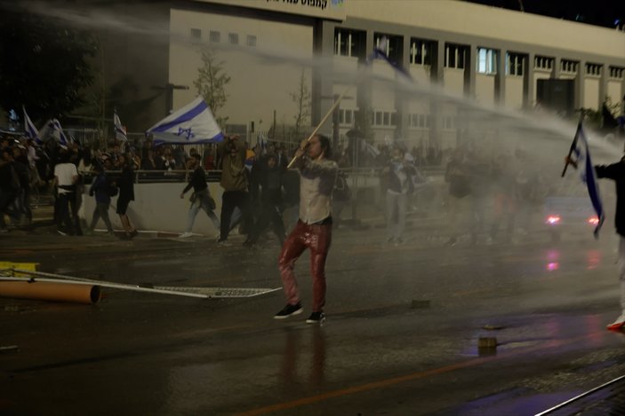 İsrail polisinden protestoculara sert müdahale