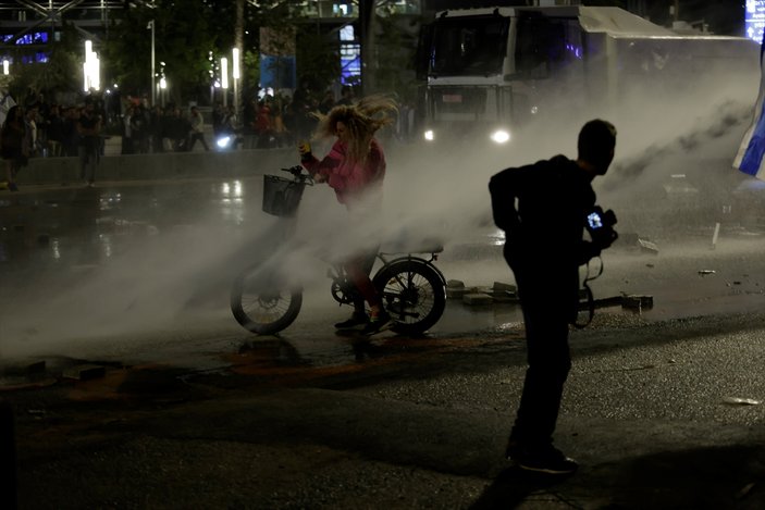 İsrail polisinden protestoculara sert müdahale