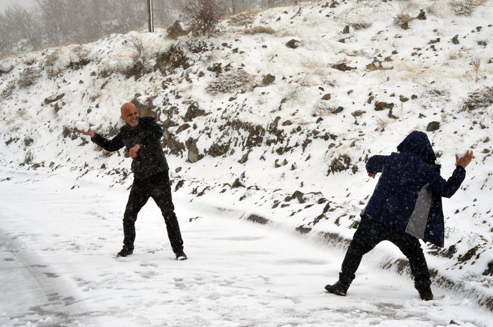 En az yağış alan illerden Aksaray'da kar yağışı sevindirdi #5