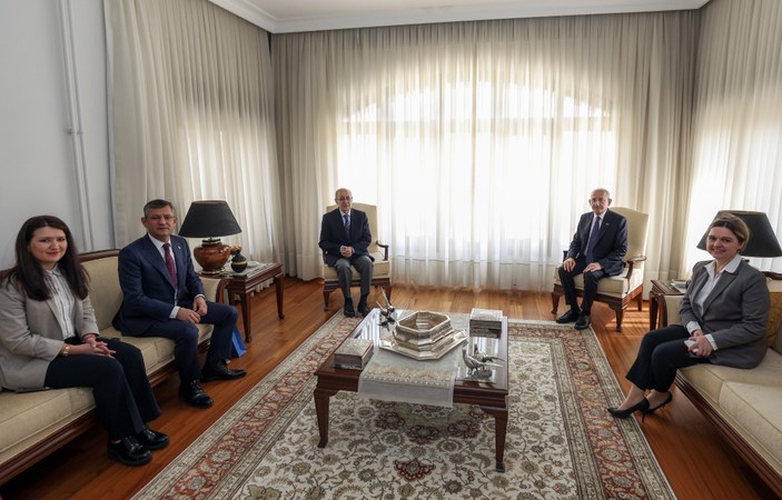 Kemal Kılıçdaroğlu'ndan sürpriz ziyaret: 10. Cumhurbaşkanı Ahmet Necdet Sezer'i ziyaret etti