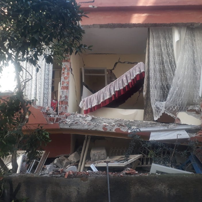 Osmaniye'de evi yıkılan depremzede: Hayallerimiz gitti