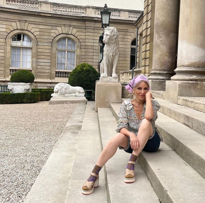 Yüz Yıllık Mucize'nin Süreyya'sı Zerrin Tekindor enfes pozlarıyla olay! 