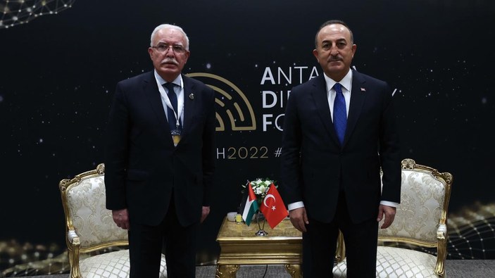 Dışişleri Bakanı Mevlüt Çavuşoğlu, İsrail ve Filistinli mevkidaşlarıyla görüştü